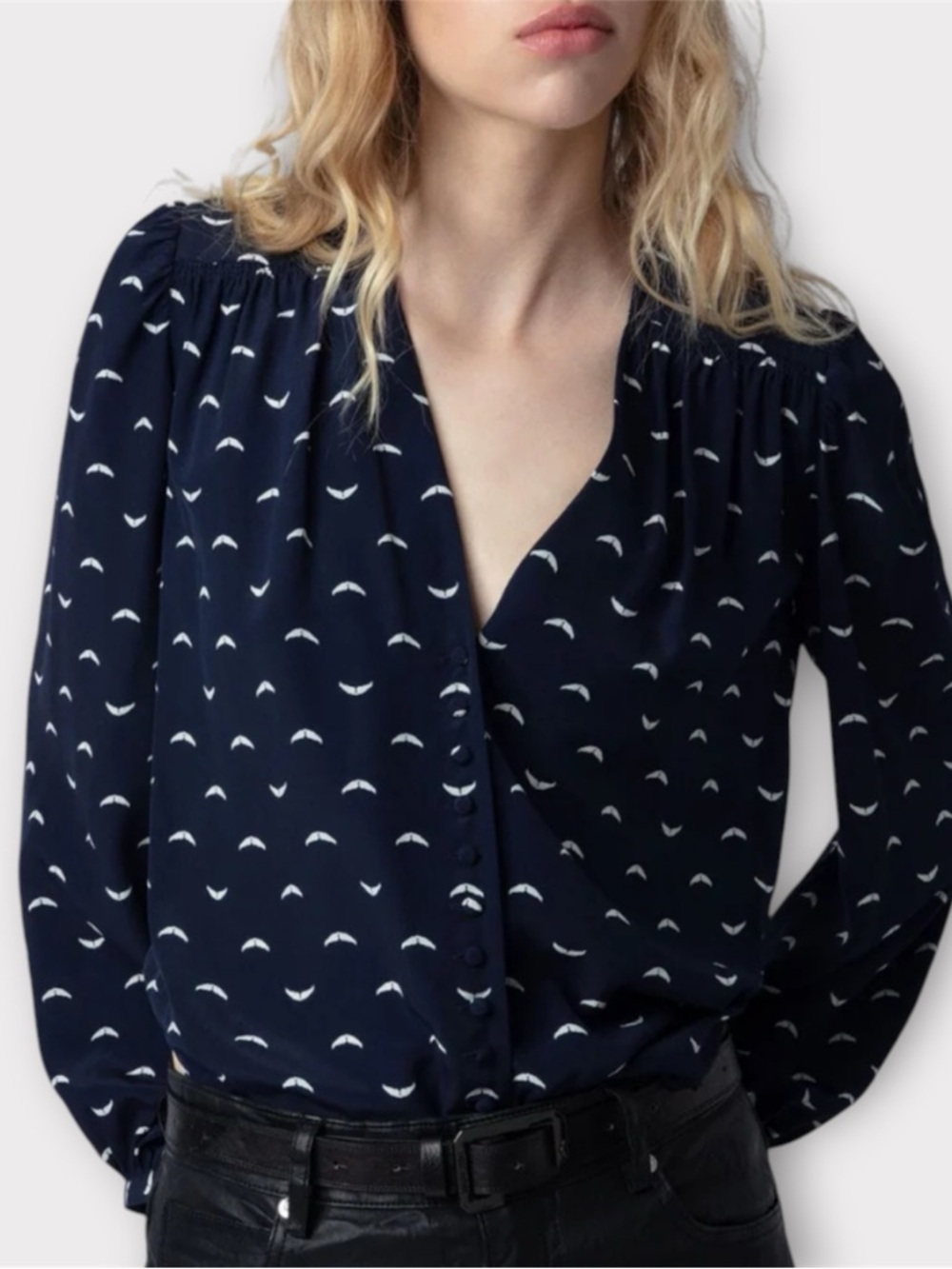 ZADIG & VOLTAIRE NWT Turin 100% Silk Blouse in Marine. Size Small